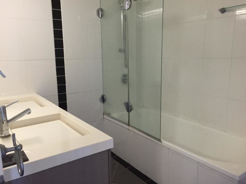 305 East Street, Depot Hill QLD 4700